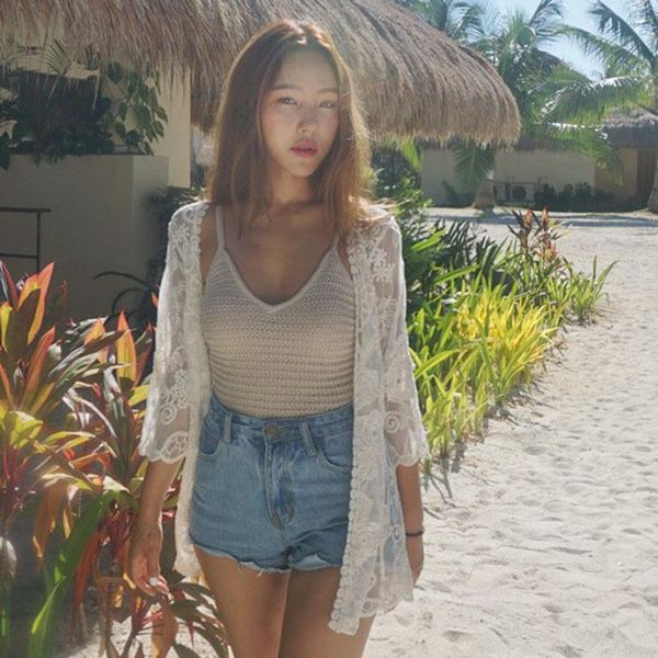 

women's swimwear 2021 rose sunscreen clothes korean lace cardigan coat air conditioning shawl, White;black