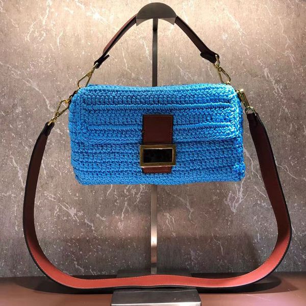 

early autumn new women's medium handbag shoulder bags totes bag traditional cotton crochet process adopted internal compartment detacha