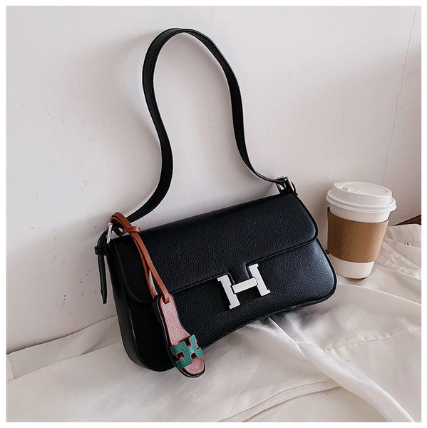 

designer handbags fashion texture buckle kangkang women's 2021 new korean style single shoulder armpit pendant messenger bag
