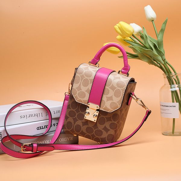 

2021 korean mobile phone bag female box fashion donkey family old flower single shoulder bag messenger