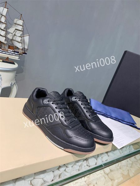 

classic 2021 designers shoe men mens casual sneakers loafers lace up fashion luxury shoes women rx211110, Red;white