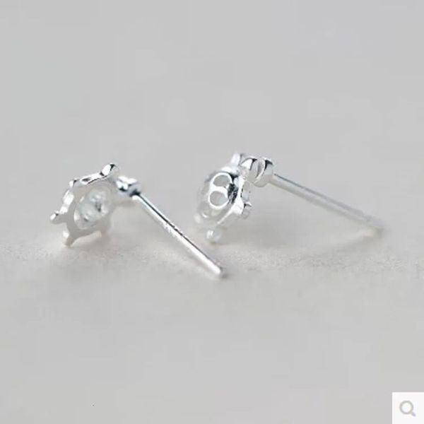 

runxin fashion temperament simple lovely little turtle earrings female couple