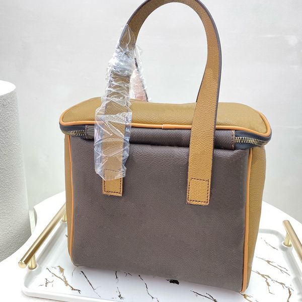 

designer makeup bag fashion women make up bags pouch luxury cosmetic handbag