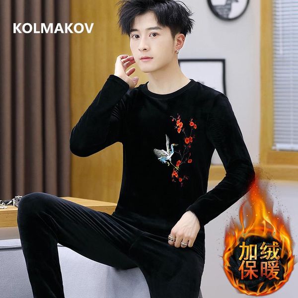 

jogging clothing t-shirt+trousers 2021 winter arrival mens long sleeve thick men jackets golden velvet t-thirts clothes casual t-shirts, Black;red