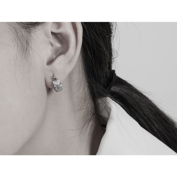 

tin foil pleated texture korean dadongmen earrings ins cool wind copper earrings french earrings, Golden