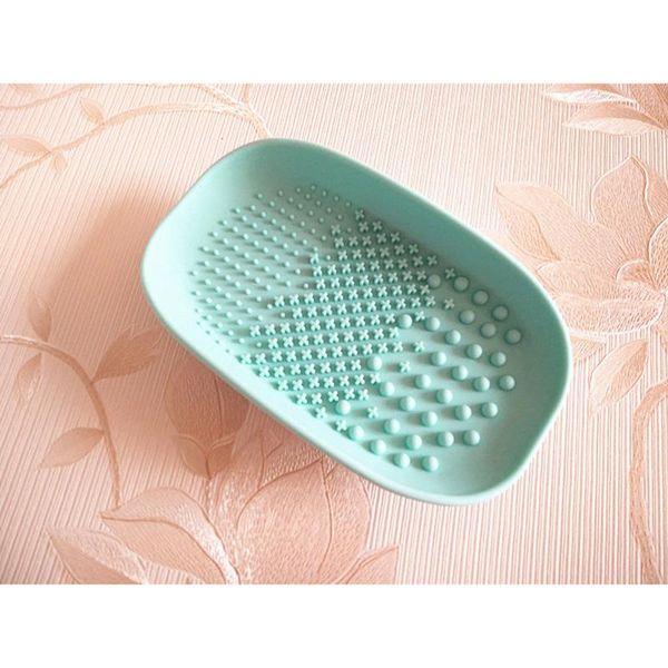 

eyebrow tools & stencils 1pc makeup brush cleaning plate washing dish handheld pad brushes scrub board for light green