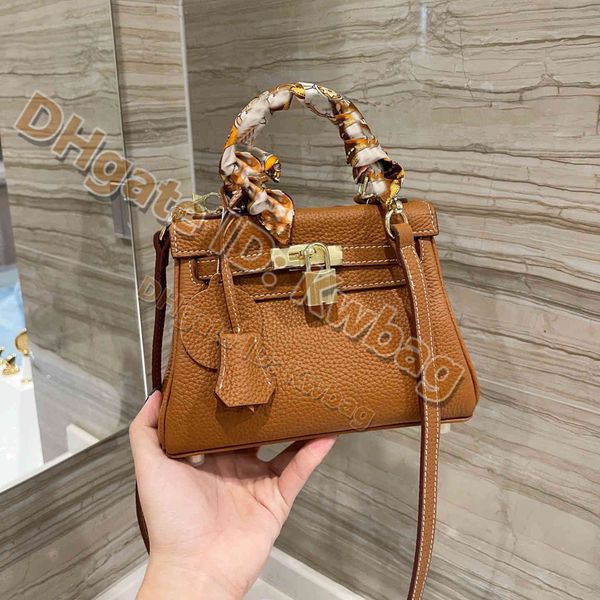 

2021 luxurys designers totes shoulder s fashion leather bags purses lady high-grade vintage shopping bag clutch luxurysysj