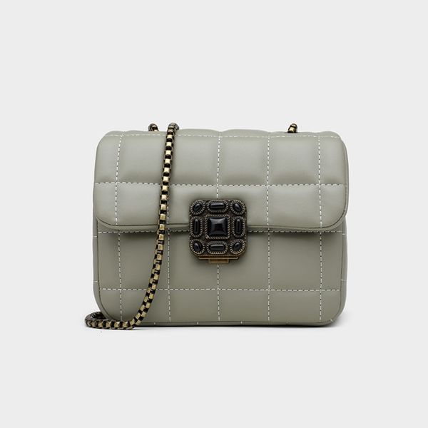 

2021 bag women's hand korean fashion summer small fresh messenger chain