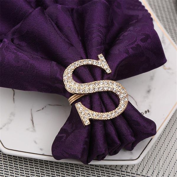 

10pcs/creative letter napkin ring is used for party wedding banquet el restaurant table decoration rings