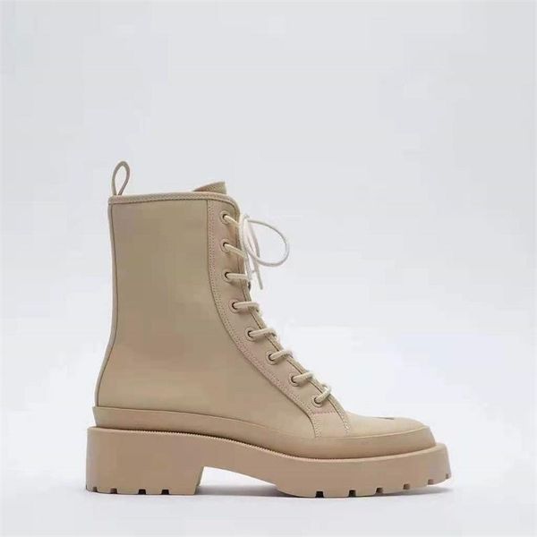

dress shoes 2021 autumn and winter short boots with thick bottom, Black