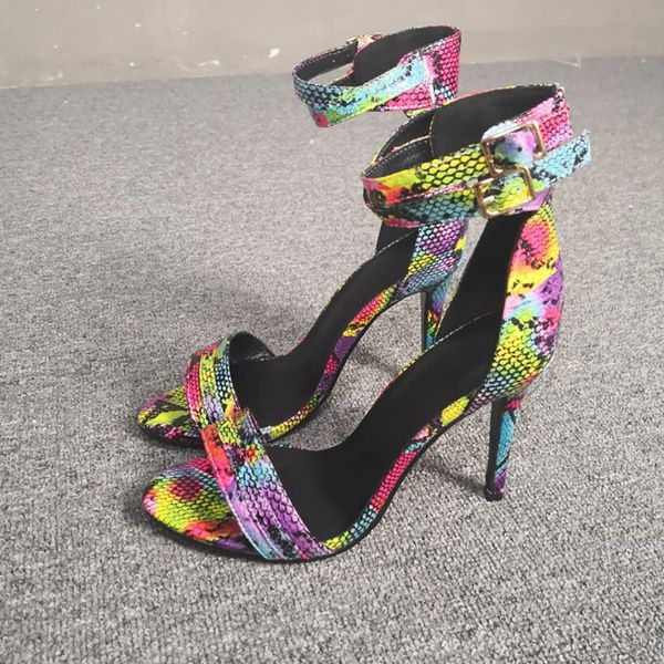 Mulheres Clássicas Handmade Mulheres Reais Sandálias Salto Alto Sandálias Faux Snake Couro Open-Toe Buckle Ankle Strap Sexy Party Party Prom Fashion Sapatos de Verão D751