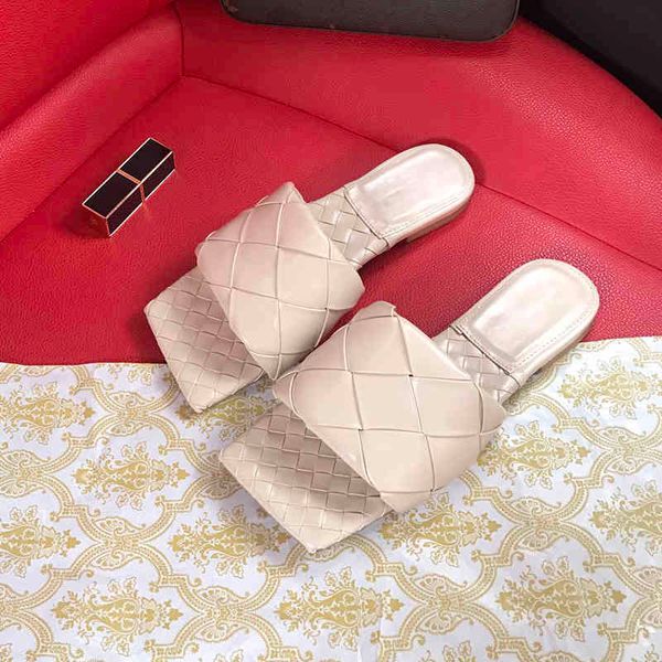 

70% off wholesale flip-flops women slippers fashion luxury square toe weave flats shoes leather designer ladies street beach casual sandals, Black