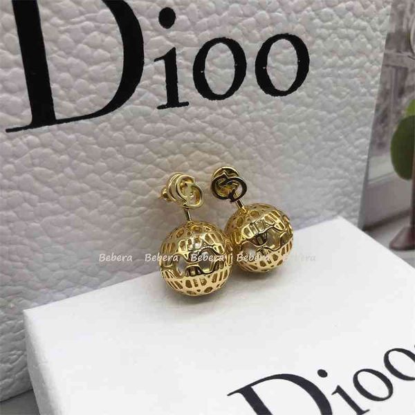 

75%off outlet new earrings hollow pearl letter earrings 925 silver needle brass material, Golden