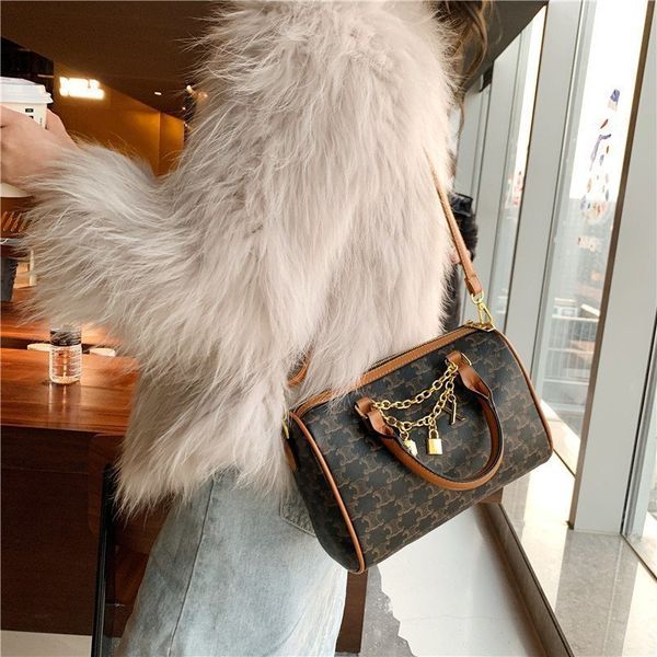 

design handbag bags fashionable old flower pillow bag autumn winter 2021 new one shoulder messenger bag fashion mini 75nq