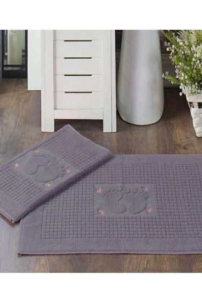 

towel 2 embroidered 250gr 100% cotton foot towels and mats 3 74colors available it doesn't give a feeling of wetness.