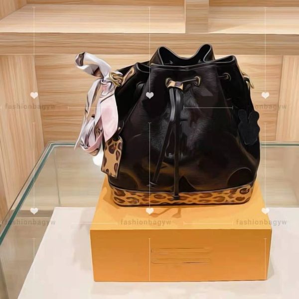 

ss21 classic leopard neonoe bb bucket bags one shoulder mm buckethandbag texture embossed cofskin pull rope letter print ribbon send