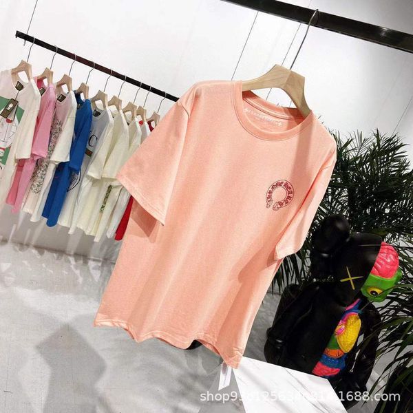 

peach phantom chrome/hearts pink ch short sleeve crosin t-shirt with frosted grain print on the back, White;black