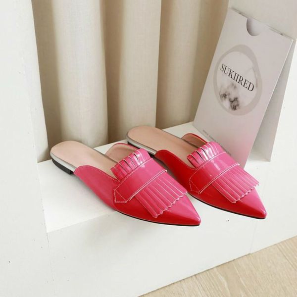 

flip flop patent leather pointed flat heel women's closed-toe slippers, Black