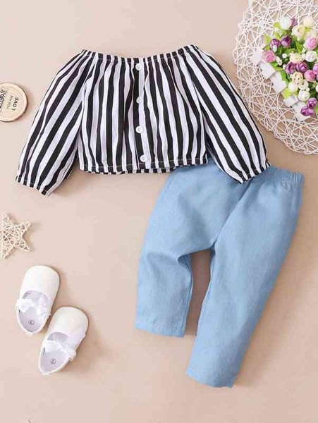 

baby vertical striped fake button & pants she, White