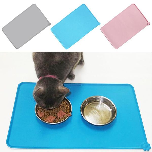 

dogs mats accessories pets waterproof silicone mat soft and easy cleaning portable tour dog beautiful 30 *48 cm kennels & pens