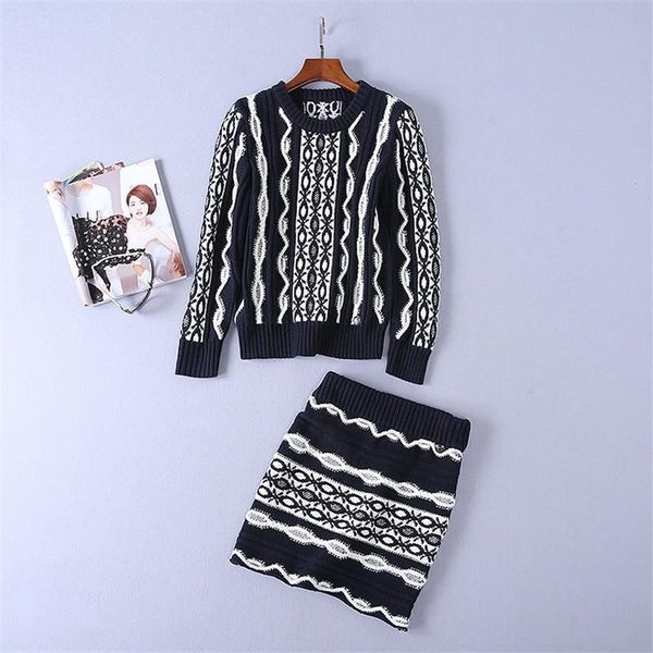 

women's two piece pants runway knitted 2 outfits for women 2021 fashion hit color striped sweater + package hip mini skirt suit set, White