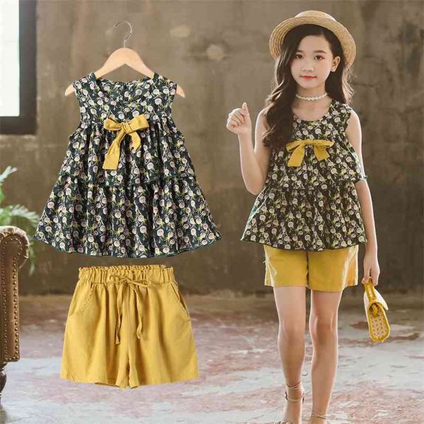 Sommer Mädchen Kleidung Set Koreanische Blumendruck Hemden und Gelbe Shorts Mode Kinder Ärmellose Outfits Jogger 6 8 12 Jahre 210622