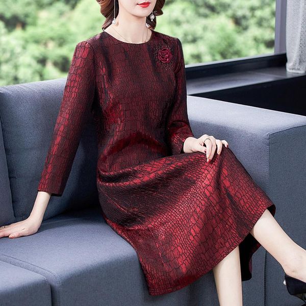 

fall spring woman clothes female 3/4 seeve rhinestone applique flower wine red dress , women clothing 4xl dresses casual, Black;gray