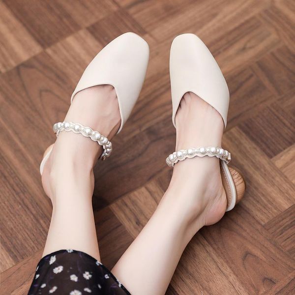 

slippers cover toe shoes womens outdoor luxury slides string bead pantofle square heel med loafers designer 2021 block summer ru, Black