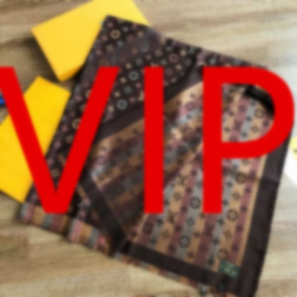 

high quatity spring and autumntwill silk scarf for women gg&#13men designer scavers fashion sunscreen female lapel head luxury scarfs plaid, Blue;gray