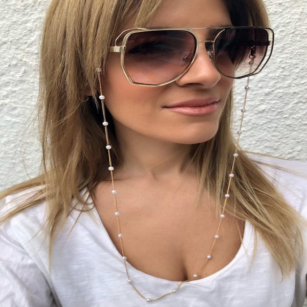 

eyeglasses chains white plastic bead pearl charm plated metal chain silicone loops sunglasses holder accessory mask hanging rope