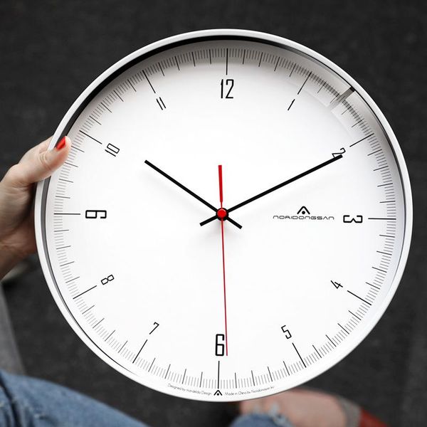 

wall clocks nordic european modern clock simple mute living room fashion creative quartz 6w207