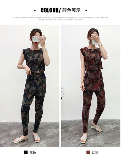 

dresses fashion waistcoat suit retro print sleeveless o-neck short t-shirt trousers pants appliques two-piece, White