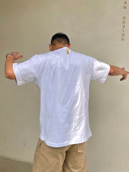 

chao brand hollow cross embroidery short t-shirt men's ins2021ch sanskrit casual half sleeve t-shirt, White;black