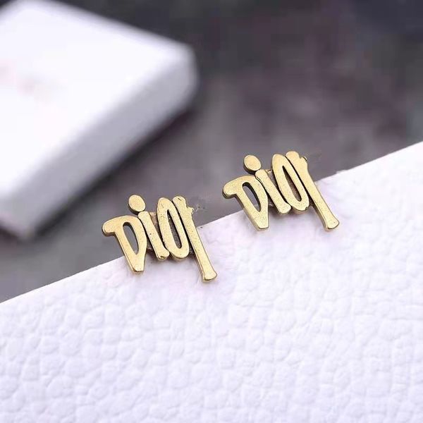 

70% off outlet online 2021 letter mini earrings for women's whole body geometric naked korean independent, Golden