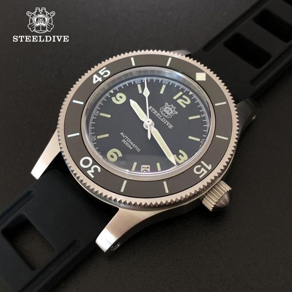 

wristwatches military mechanical dive watch men wrist automatic 300m waterproof men's watches sports diver relogios masculino, Slivery;brown