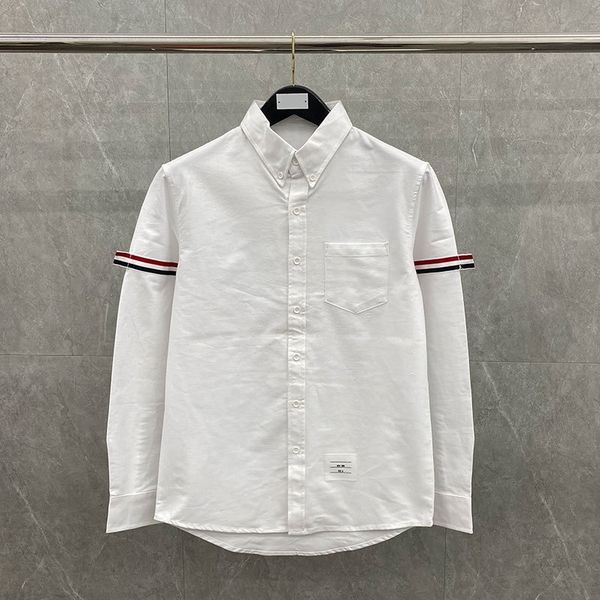 

tb shirt with three color stripes and four bars, Black