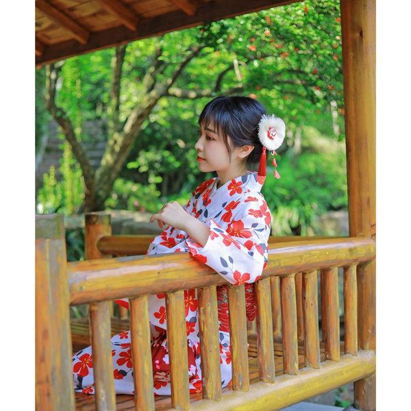 

ethnic clothing women kimono stage performance japanese red flowers pography