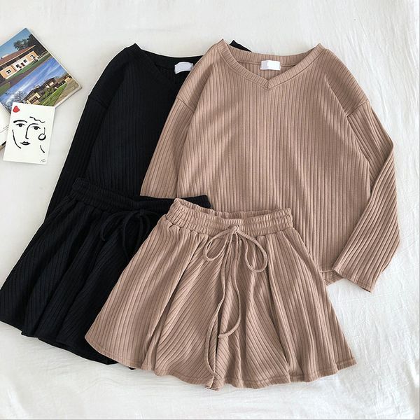 

new summer fashion casual two piece set v neck long sleeve loose knit high waist elastic wide leg shorts 210423, White