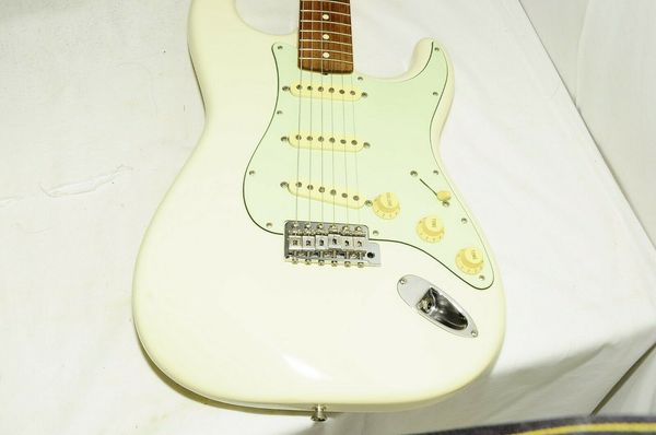 

japan st-62 o serial electric guitar ref no 4227