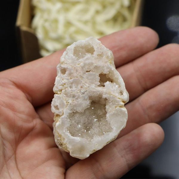 

decorative objects & figurines 1pc natural agate crystal cave process mineral healing cluster cut quartz reiki home decoration collection