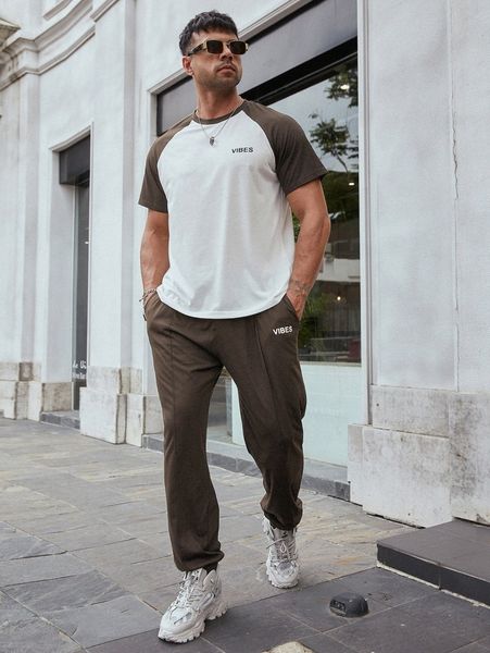 

extended sizes men letter graphic colorblock tee with sweatpants u00n#, Gray