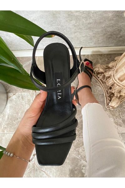 

sandals black women