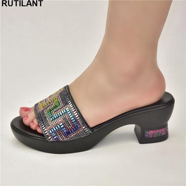 

latest design plus size women shoes 43 for wedding italian party pumps decorated with rhinestone dress, Black