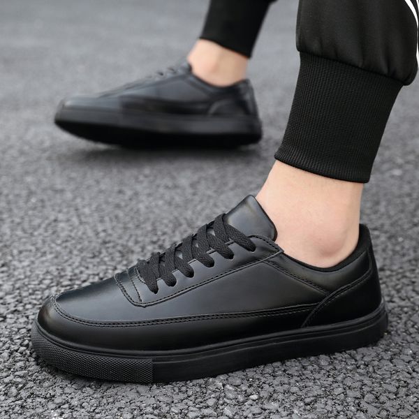 2021 Scarpe da corsa classiche comode per uomo Scarpe da jogging atletiche da uomo traspiranti Fly Weave di alta qualità Rosso leggero Moda nero bianco FD80