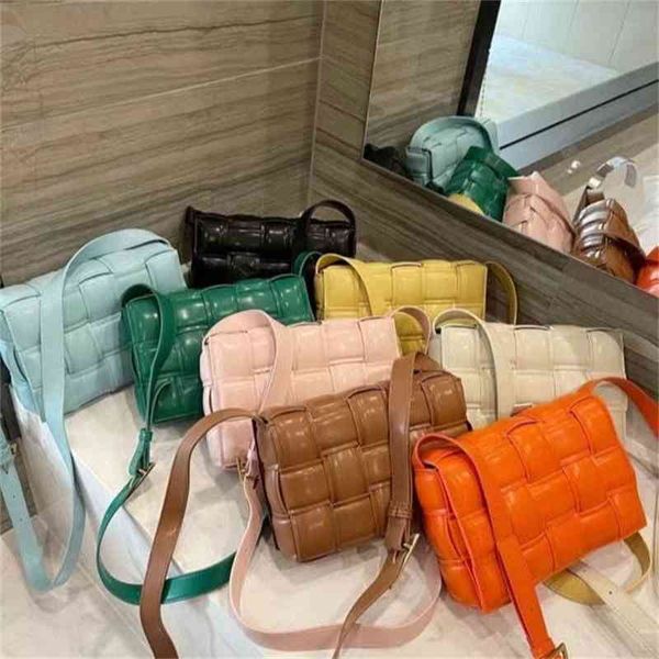 

2021 new woven single shoulder butterfly men's and women's bag, star b's same lingge bag crossbody bag ysj