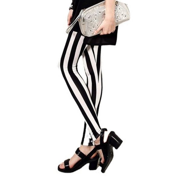 

leggings fashion 9217 model black and white thick vertical stripe print capris ebuy