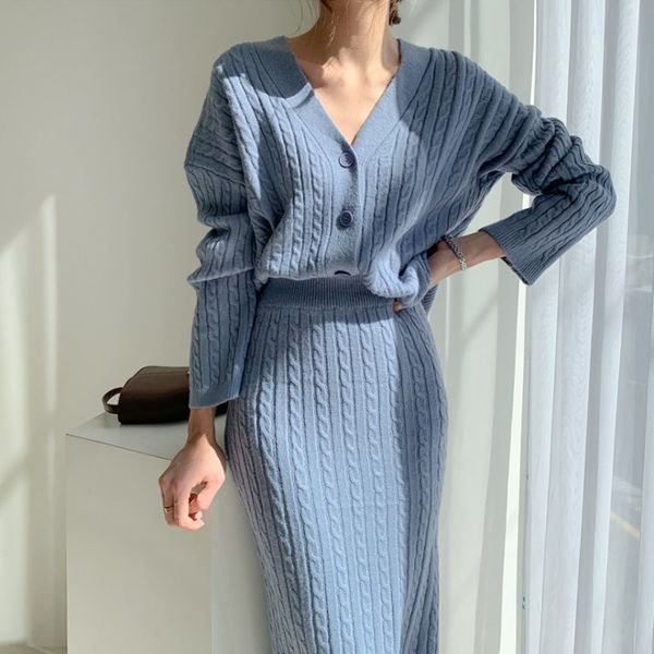 

autumn winter vintage elegant women suit v-neck twist chic knitted sweater + high waist bodycon skirt 2 piece set 210518, White