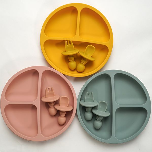 

bpa baby accessories soft silicone childrens tableware feeding food tray plates with suction cup training spork gadget