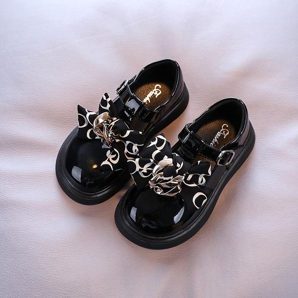 

flat shoes girls princess 2021 spring and autumn children' sweet soft sole casual bow metal chain leather lady flats, Black;grey