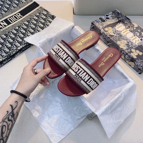 

new embroidered flat shoes for women in summer 2021, Black